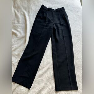 Aritzia Effortless black trousers